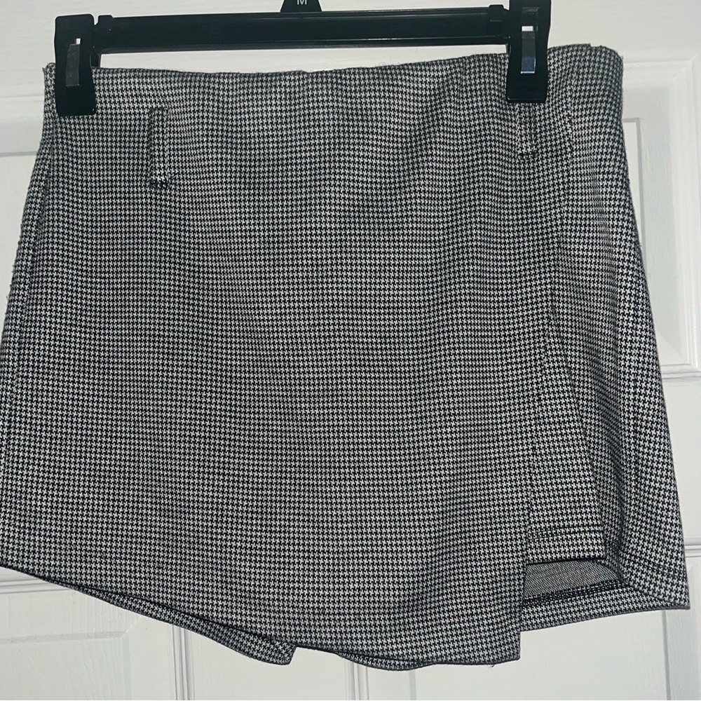 Houndstooth skort